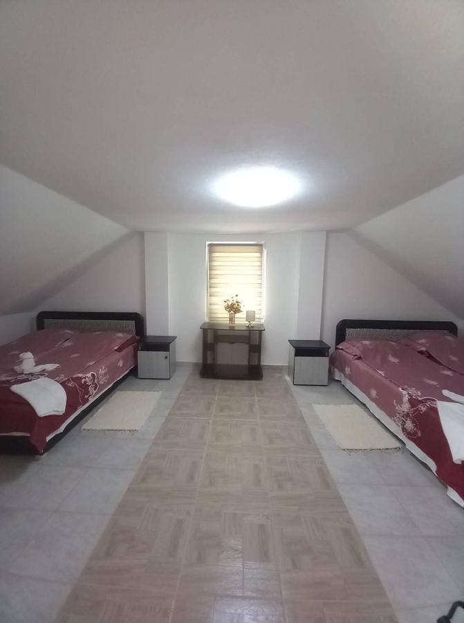 Hobby Vendeghaz Apartment Kiskunmajsa Ngoại thất bức ảnh